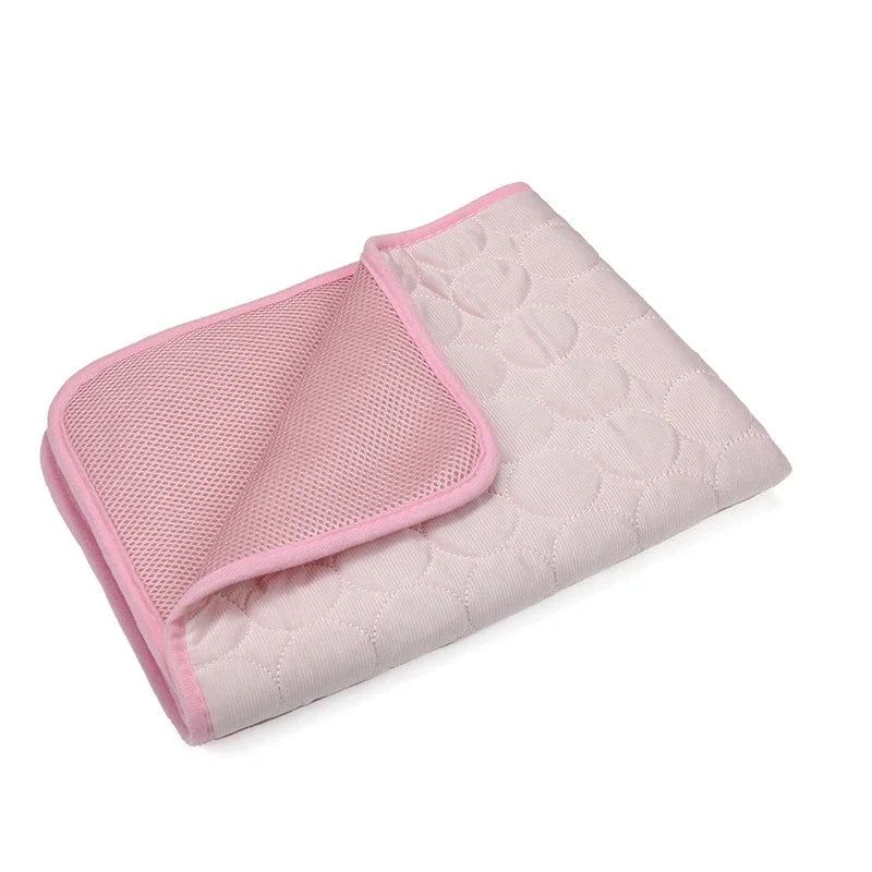 Self-Cooling Pet Mat
