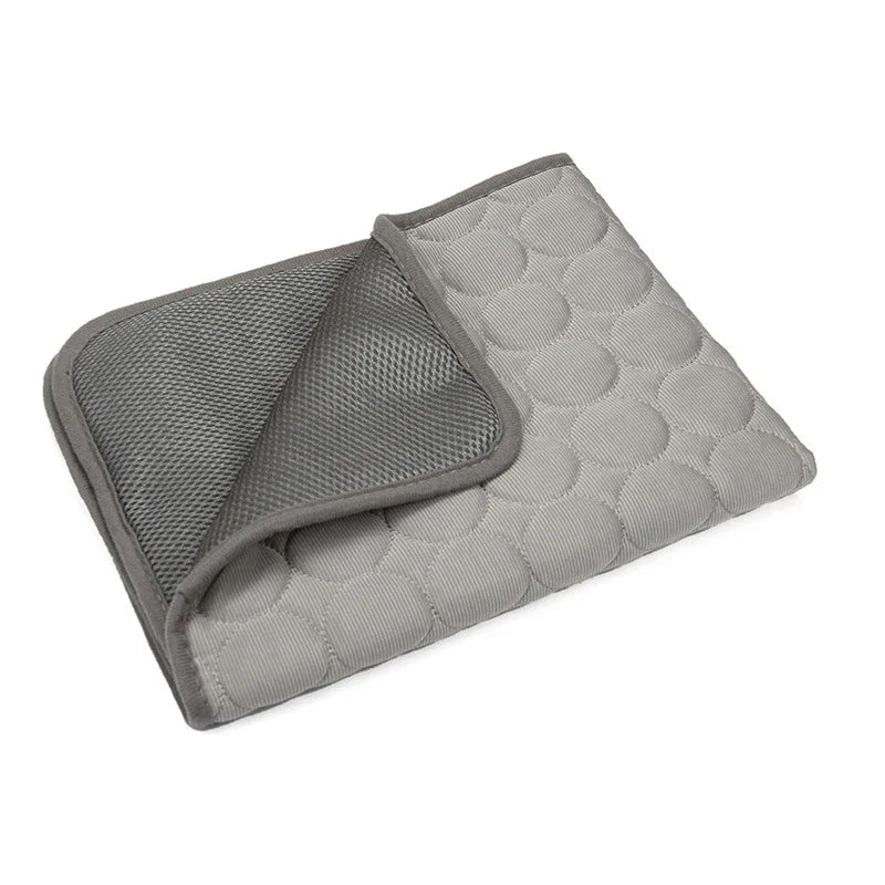 Self-Cooling Pet Mat